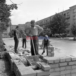 Życie codzienne w PRL do lat 70.