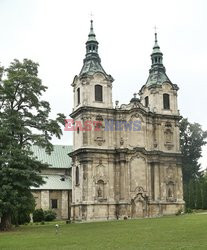 Architektura i sztuka sakralna w Polsce Monk