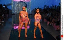 Pokazy Miami Swim Week 2021