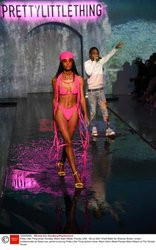 Pokazy Miami Swim Week 2021