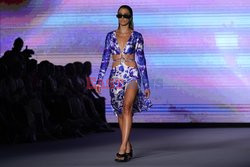 Pokazy Miami Swim Week 2021