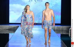 Pokazy Miami Swim Week 2021