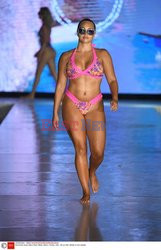 Pokazy Miami Swim Week 2021