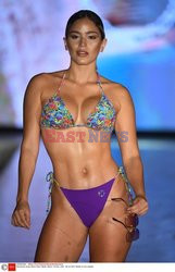 Pokazy Miami Swim Week 2021