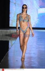 Pokazy Miami Swim Week 2021