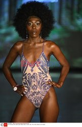 Pokazy Miami Swim Week 2021