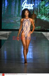 Pokazy Miami Swim Week 2021