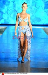 Pokazy Miami Swim Week 2021