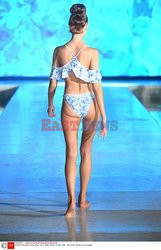 Pokazy Miami Swim Week 2021