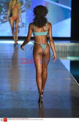 Pokazy Miami Swim Week 2021