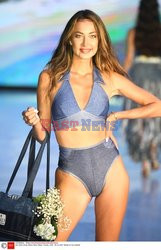 Pokazy Miami Swim Week 2021