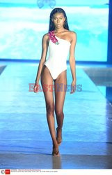 Pokazy Miami Swim Week 2021