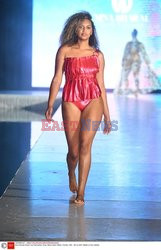 Pokazy Miami Swim Week 2021