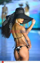 Pokazy Miami Swim Week 2021