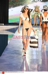 Pokazy Miami Swim Week 2021