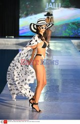 Pokazy Miami Swim Week 2021