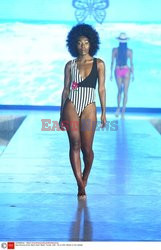 Pokazy Miami Swim Week 2021