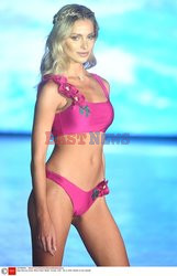 Pokazy Miami Swim Week 2021