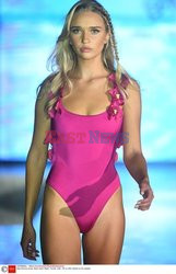 Pokazy Miami Swim Week 2021