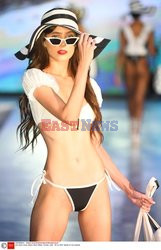 Pokazy Miami Swim Week 2021