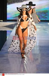 Pokazy Miami Swim Week 2021