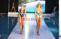 Pokazy Miami Swim Week 2021