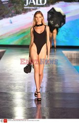 Pokazy Miami Swim Week 2021