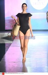 Pokazy Miami Swim Week 2021