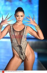 Pokazy Miami Swim Week 2021