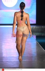 Pokazy Miami Swim Week 2021