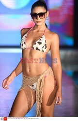 Pokazy Miami Swim Week 2021