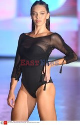 Pokazy Miami Swim Week 2021