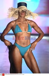 Pokazy Miami Swim Week 2021