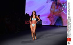 Pokazy Miami Swim Week 2021