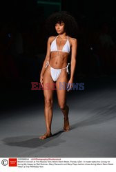 Pokazy Miami Swim Week 2021