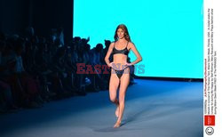 Pokazy Miami Swim Week 2021