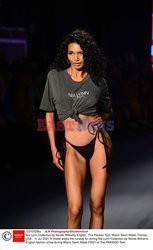 Pokazy Miami Swim Week 2021