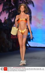 Pokazy Miami Swim Week 2021