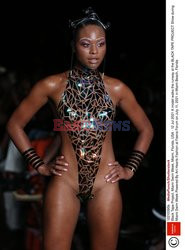 Pokazy Miami Swim Week 2021