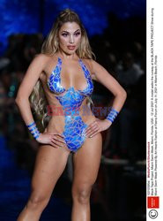 Pokazy Miami Swim Week 2021