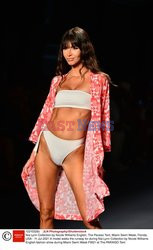 Pokazy Miami Swim Week 2021