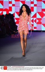 Pokazy Miami Swim Week 2021