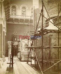 Victoria and Albert Museum archiwalia