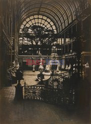 Victoria and Albert Museum archiwalia