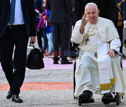 Papież Franciszek na spotkaniu z młodzieżą w Asyżu