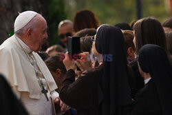 Papież Franciszek na spotkaniu z młodzieżą w Asyżu