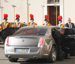 Prezydent Macron na audiencji u papieża Franciszka