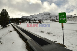 Pozamykane kurorty narciarskie we Francji - AFP