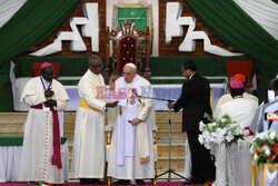 Papież Franciszek przybył do Sudanu Południowego