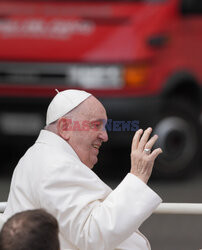 Papież Franciszek podczas audiencji